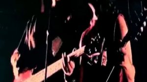 Алиса Рок-эн-рол крест