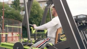 Уличный тренажер качели-маятник с переменной нагрузкой. ZAVODSPORTA