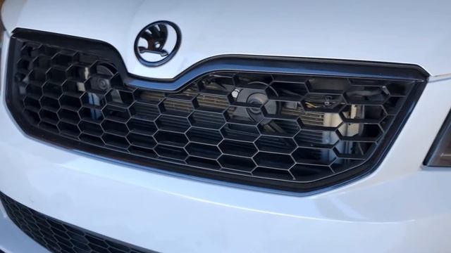 Сплиттер накладка бампера для Шкода Октавия 3 А7 вар.2 vonard-tuning