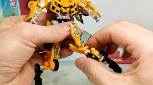 Бамблби/Bumlebee, трансформер, обзор фигурки, Studio Series 74.