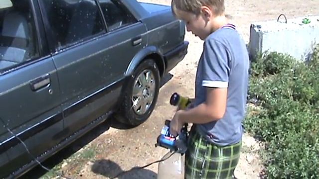 Мойка машины с помощю насоса смотреть онлайн