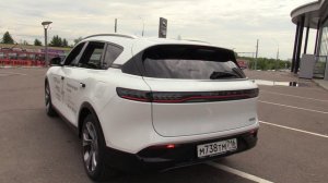2023 Voyah Free EVR Long Range. Обзор (интерьер, экстерьер, двигатель).
