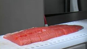 Машина для нарезки рыбы с фиксированным весом