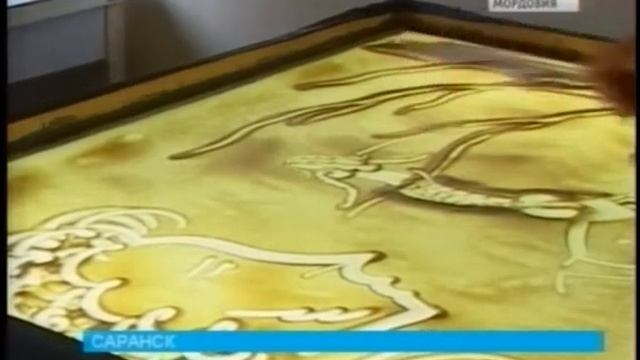 Художник из Саранска создаёт картины из … песка!