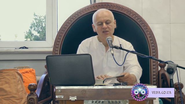 Ачьюта Прия дас - ШБ 3.25.1-19 Настоящее счастье смотреть онлайн