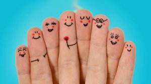 СКОЛЬКО ПАЛЬЦЕВ Я СЕЙЧАС ПОКАЗЫВАЮ?