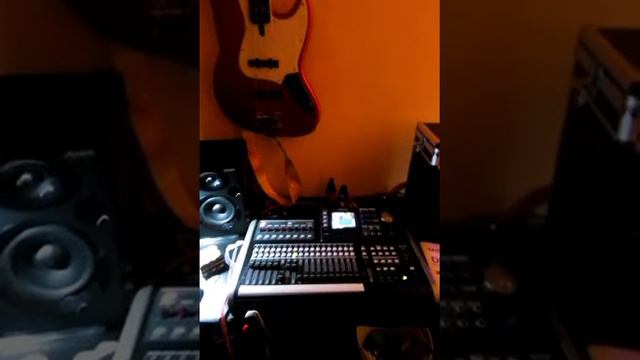 Tascam DP 24 SD mixing Candy Man by Titch McGraw смотреть онлайн