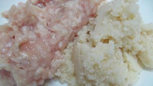 Перец фаршированный фаршем индейки с кус-кусом