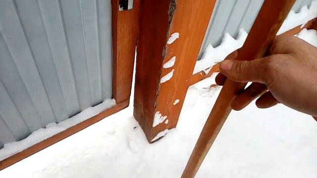 Теперь я лед долблю только этим ледорубом . смотреть онлайн