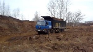 Самосвал TATRA T815-290R9T 8x8.1R с полной загрузкой.MPG