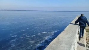 Заброшенная пристань пароходов в Каменке-Днепровской.