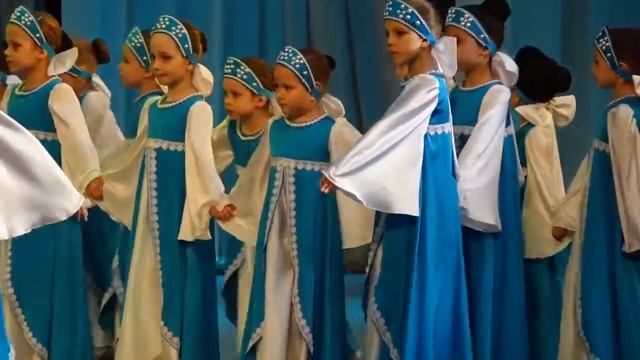 ГКЗ Башкортостан Рук. Вероника Горшунова ЭСТРАДНЫЙ БАЛЕТ "КРЕДО", ТАНЕЦ "У МОЕЙ РОССИИ" смотреть онлайн