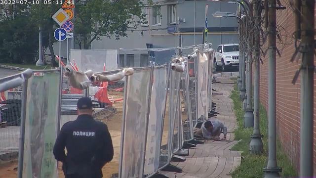 пьяный сотрудник американского посольства в Москве смотреть онлайн