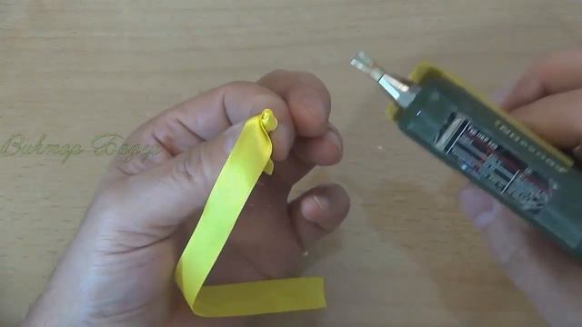 №4 Маленькие Плоские Розы из Ленты Своими Руками Просто Бутоны Роз из ленты