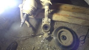 Что стало со ступицей, машина резко встала.  Шевроле нива