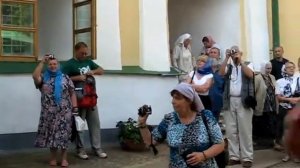 Колокольный звон Псково-Печерского монастыря. Russland. Russia. Das Glockenläuten.