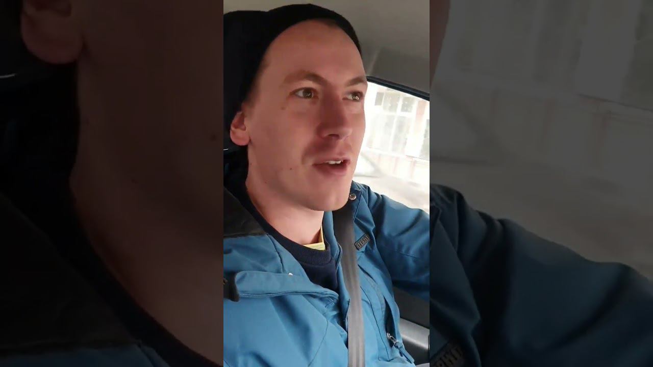 Дело в шапке! #шапка #старшаки #юмор #шутка #историяизжизни #Мяснов #мыиз90х #ржака смотреть онлайн