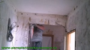 Алмазная вырезка. Расширение проема в бетонной стене.