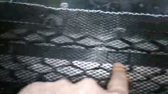 Сеточка в решетку радиатора. смотреть онлайн