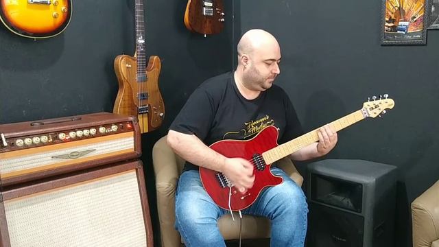 Guitarra Sterling AX4 Customizada com Malagoli Wild Angel Ponte e braço. ( Está a venda ) смотреть онлайн