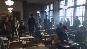 Фрэнк притворяется учителем Поймай меня, если сможешь 2002