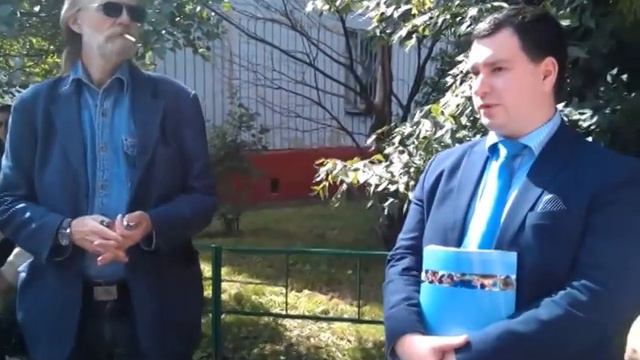 Разговор коптевцев с управой и представителем от Британской школы
