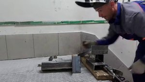 Тиски в гараж своими руками