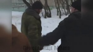 Дорогие девушки! Поздравляем вас с 8 Марта!