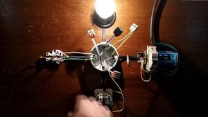 1.2 Подключение светильника через выключатель+розетка