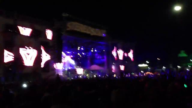Tiesto - Adagio for Strings Stereosonic 2012 Perth