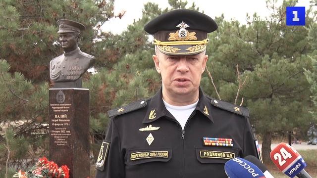 На Аллее героев в Парке Победы открыли бюст Андрея Палия