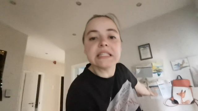 каждый день потелебонькая себе какое-нибудь место на камеру, и тебе станет хорошо смотреть онлайн