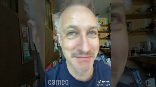 Bronson Pinchot