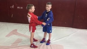 Через спину со стойки. Топ бросок Самбо. Мищенко Владислав.