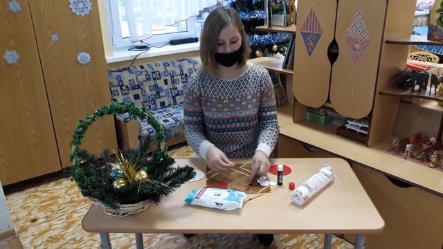 Новогодняя аппликация "Елочная игрушка Дед Мороз" смотреть онлайн