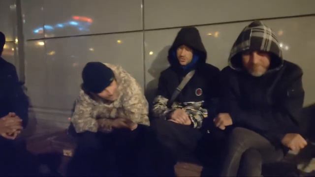 Савеловский.Москва. Бомжи. Бездомные.