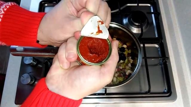Солянка-быстрянка. Быстрая солянка. Быстрый рецепт.