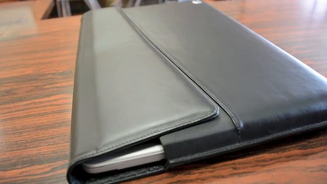 Luxurious Leather Sleeve for your MacBook! - Noreve Fidelis Premium Leather Sleeve - Review смотреть онлайн