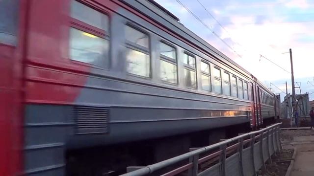 Электропоезд ЭД4М-0129 платформа Фрезер