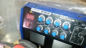 Спад тока. Заварка кратера. Aurora Inter TIG 200 AC/DC Pulse
