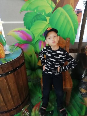 Играем в прятки в майнкрафт с друзьями