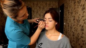 Дневной макияж для карих глаз