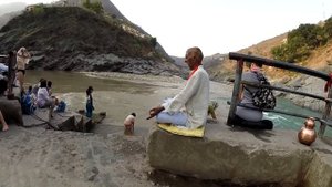 Йога Тур в Индию  Гималаи  Девпраяг