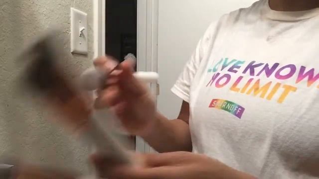 #MAANGE White/Gold Makeup Brush Set With Case смотреть онлайн