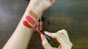 Golden Rose Longstay Liquid Matte Lipstick - Review + Lip Swatches