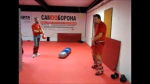 Как отработать точный удар в нижнюю челюсть и сразу победить в драке