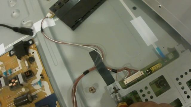 Неисправность подсветки ЖК ТВ Panasonic. смотреть онлайн