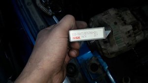 Снятие генератора на Киа Спортейдж 1.