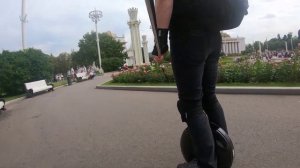 Учусь ездить на KingSong KS14D Прогулка по ВДНХ #EUC #KingSong