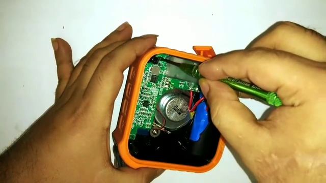 boAt stone 200 Bluetooth speaker on off switch complaint, battery complaint dead complaint repairin